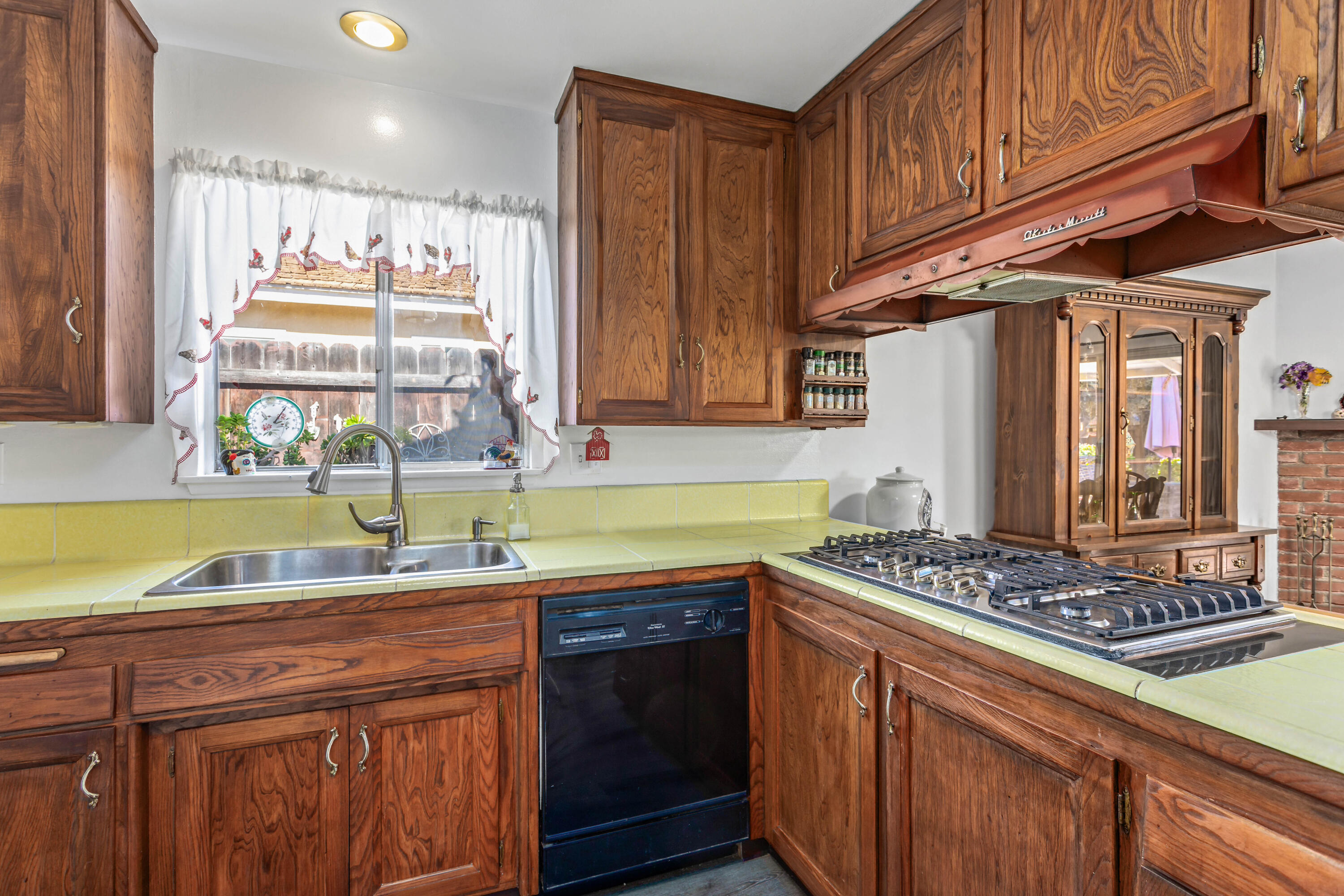 114 Walnut Lane