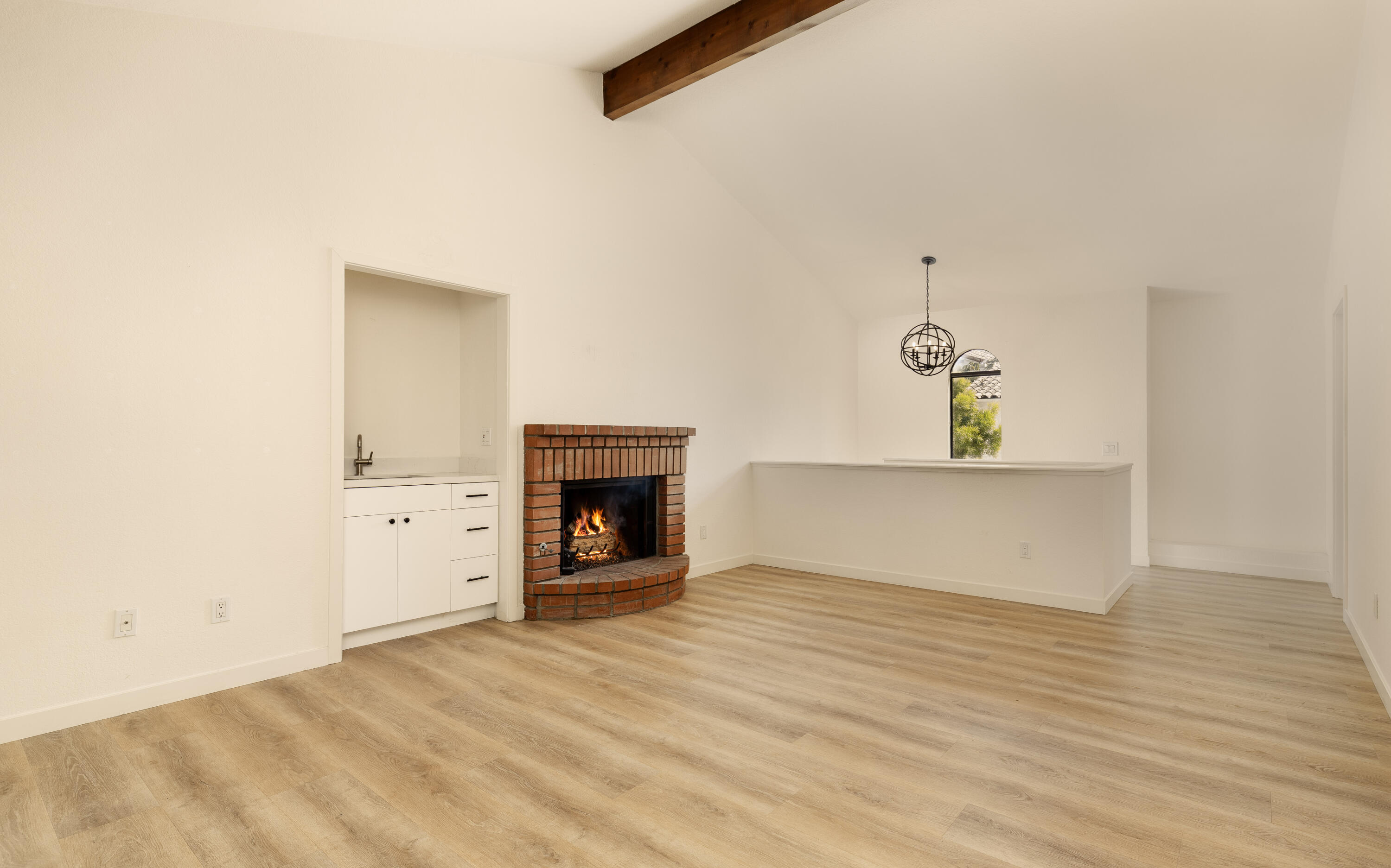 125 Bath Street Apt B2