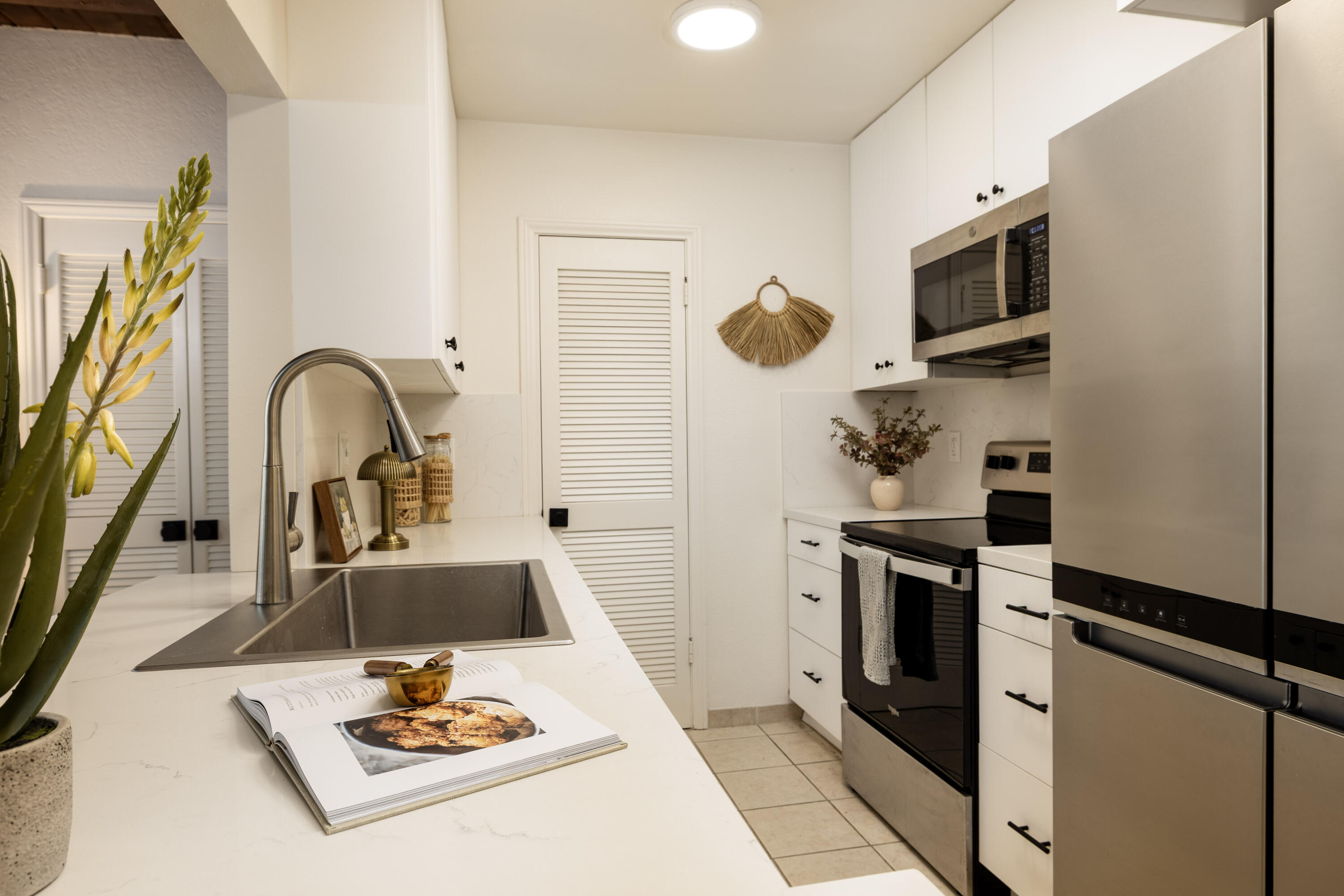 125 Bath Street Apt B2