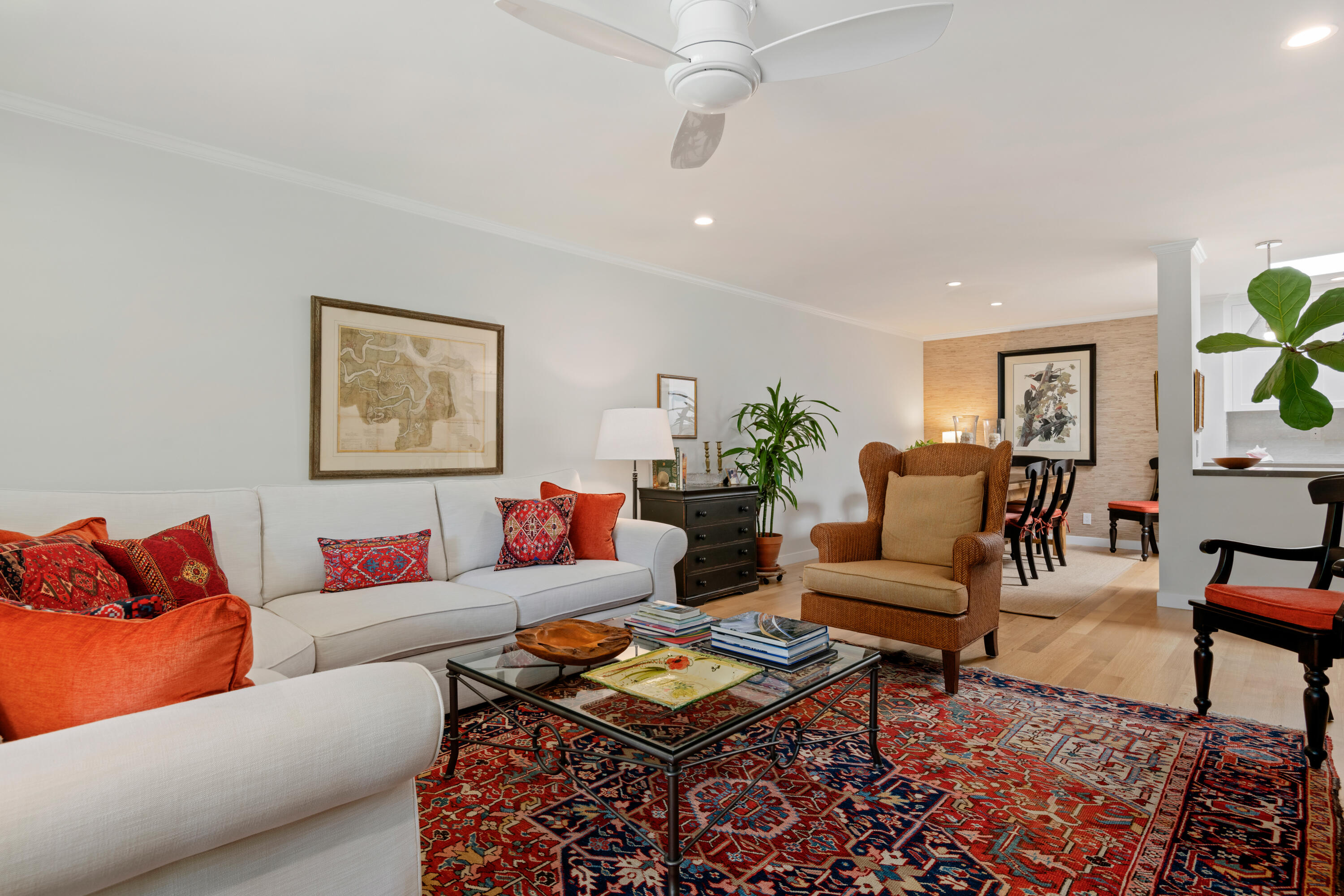 1220 Coast Village Road 303