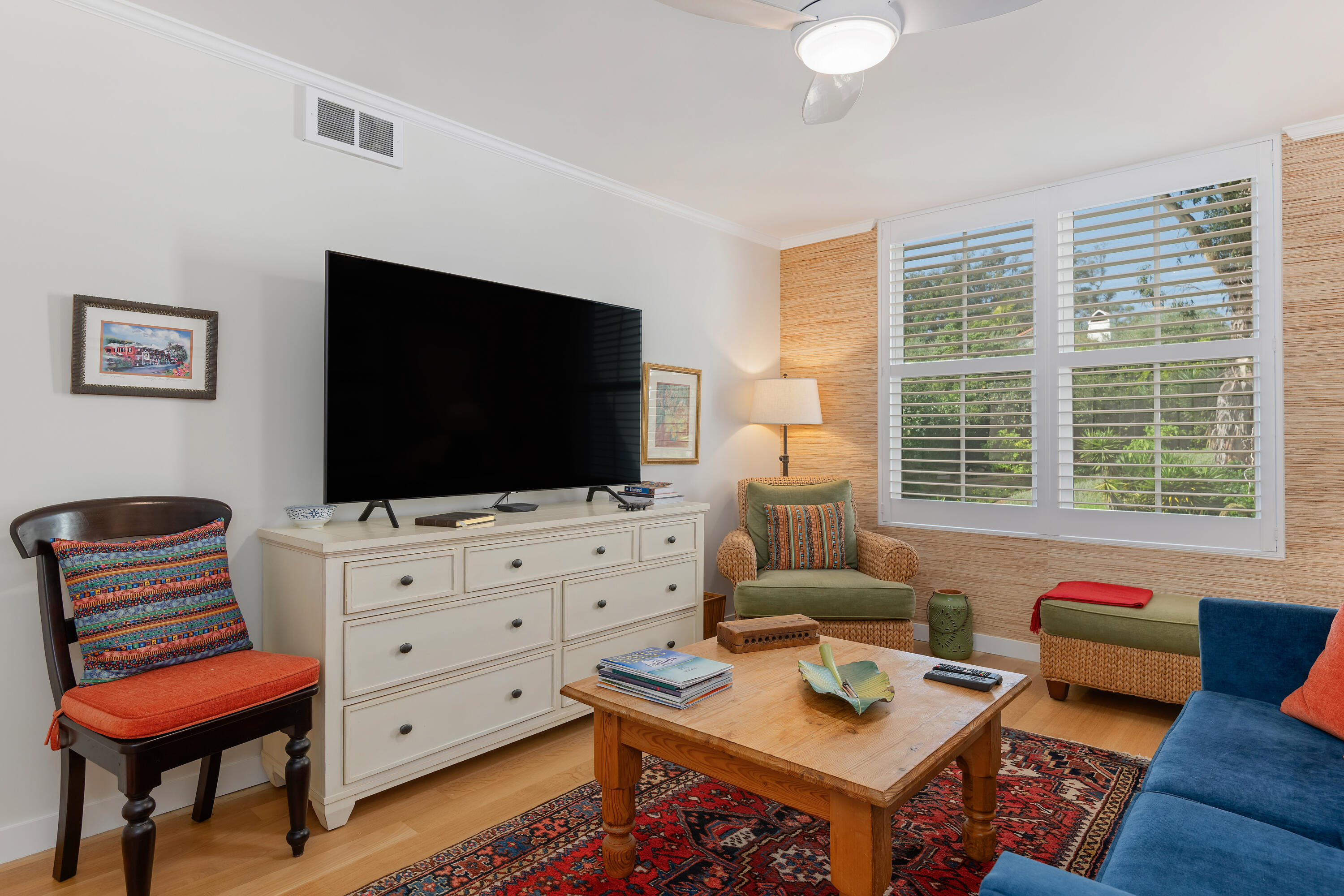 1220 Coast Village Road 303