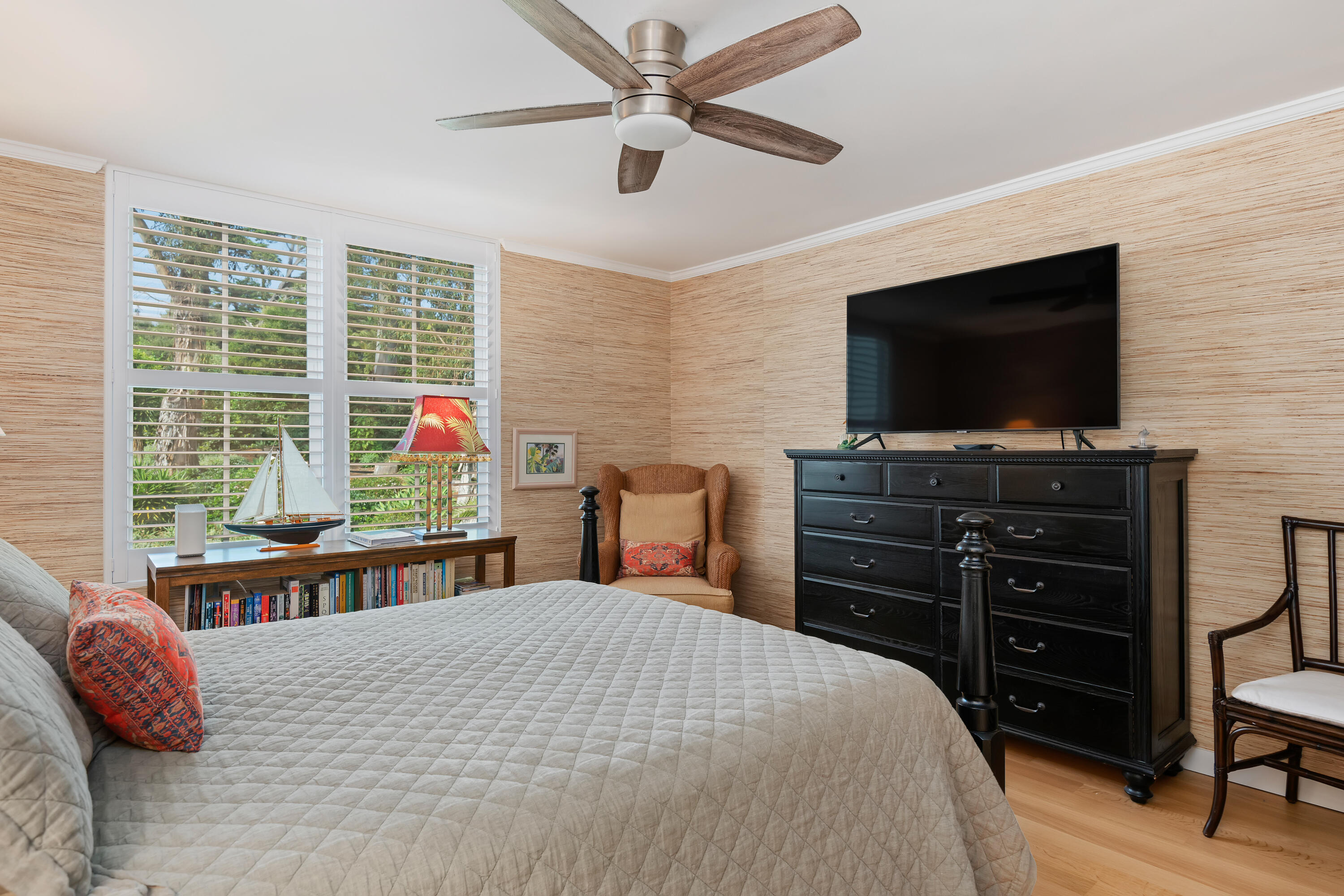 1220 Coast Village Road 303