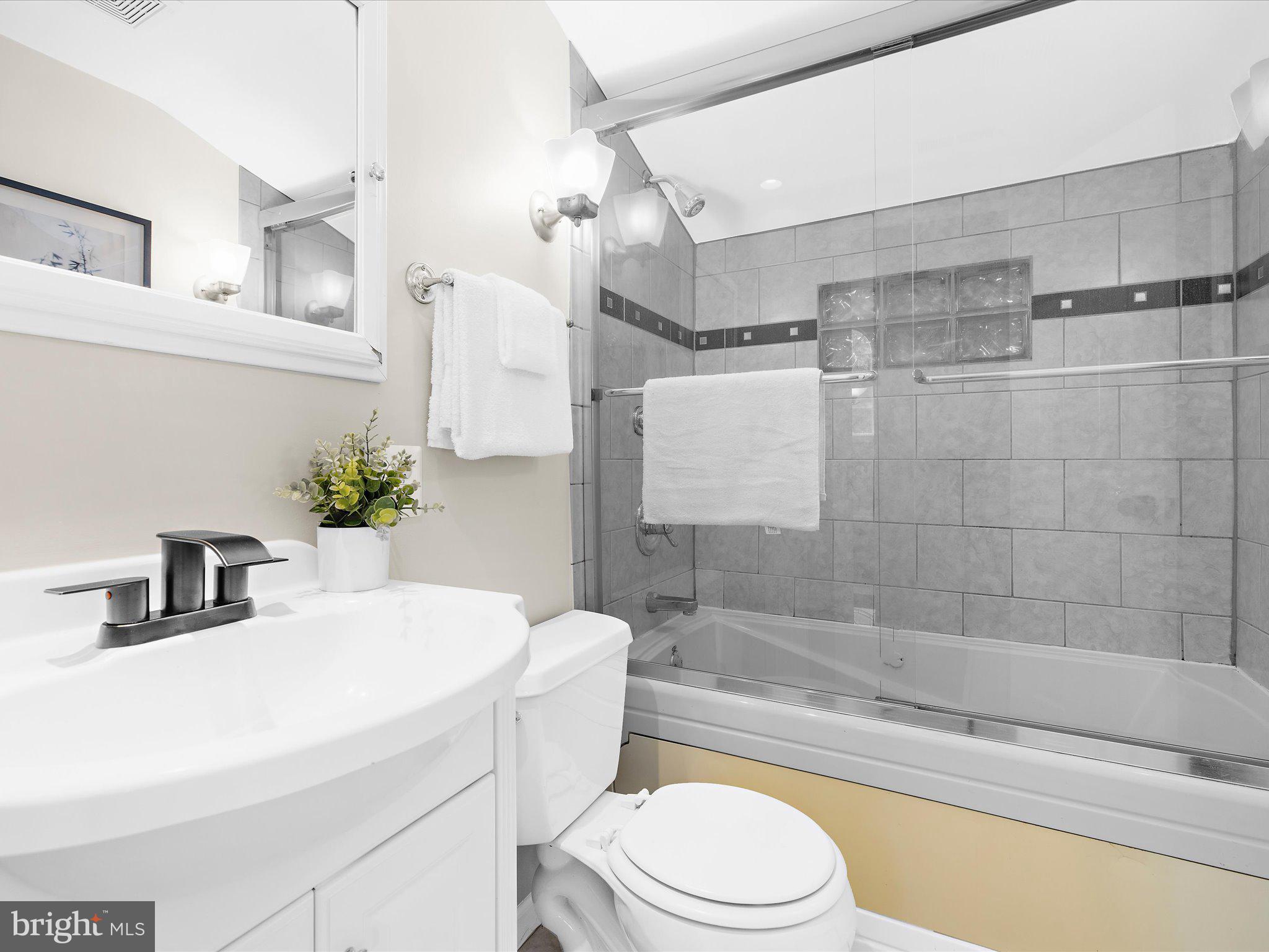 106 BONNIE VIEW ROAD