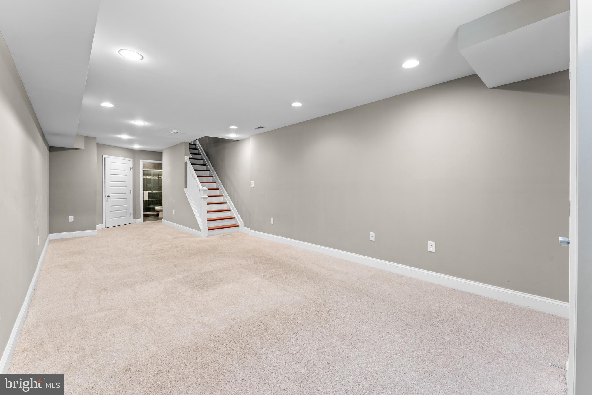 3426 FAIT AVENUE