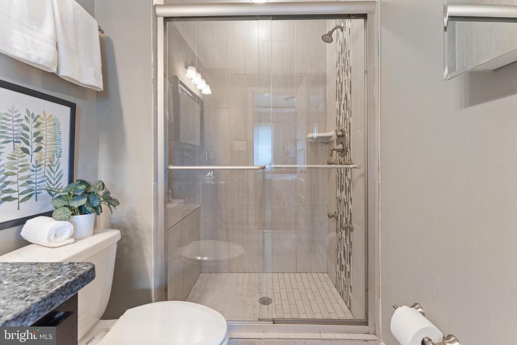 3426 FAIT AVENUE