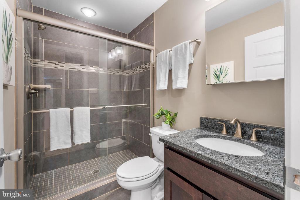 3426 FAIT AVENUE