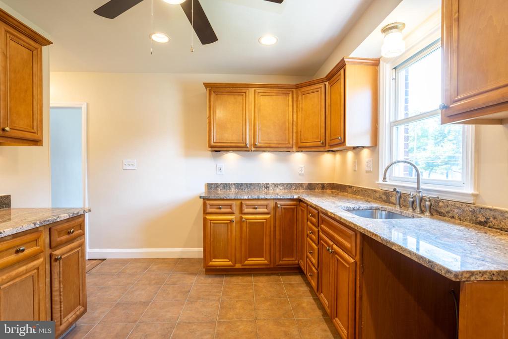 6518 DOGWOOD ROAD