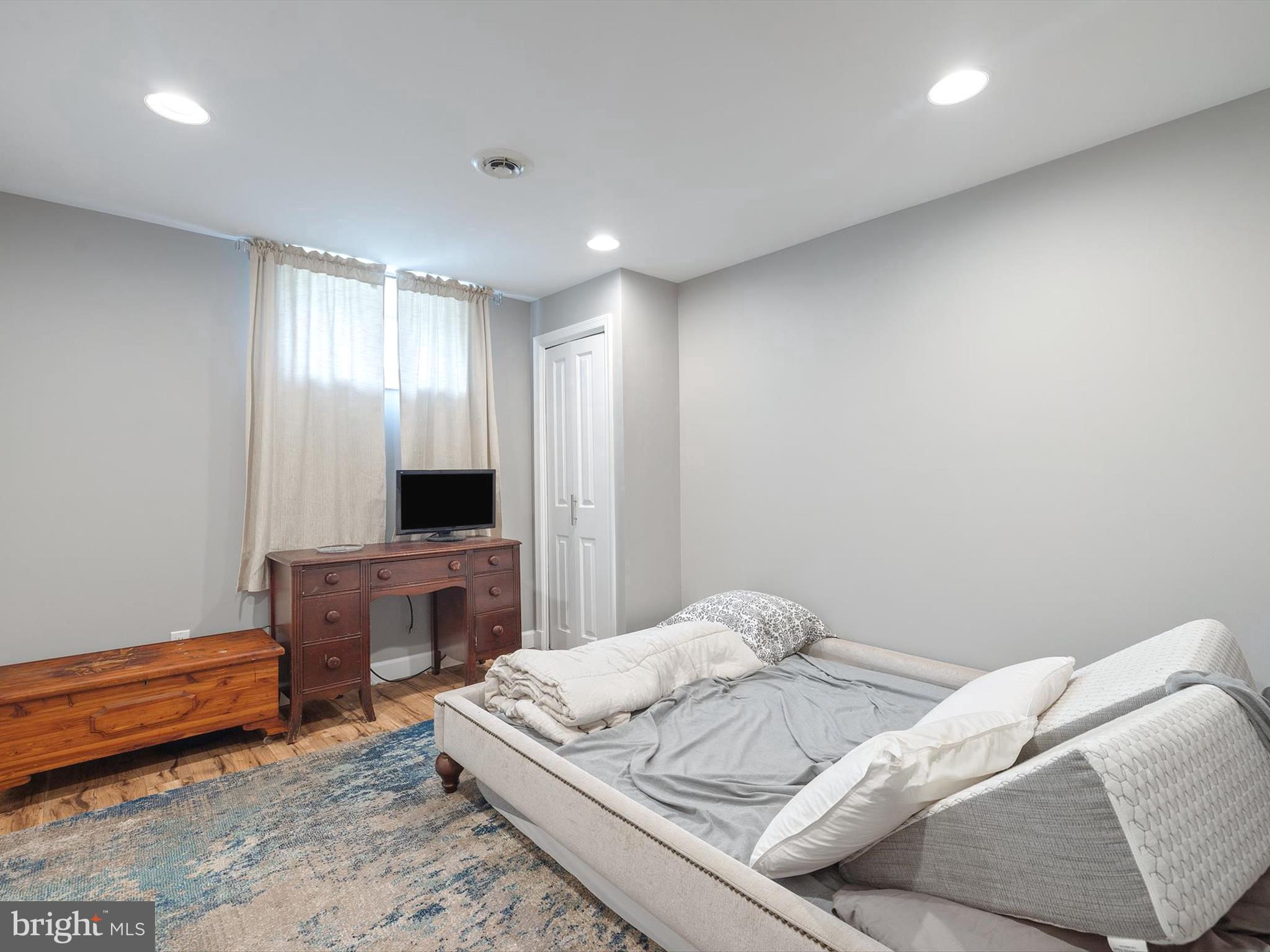 3603 KINGS POINT ROAD