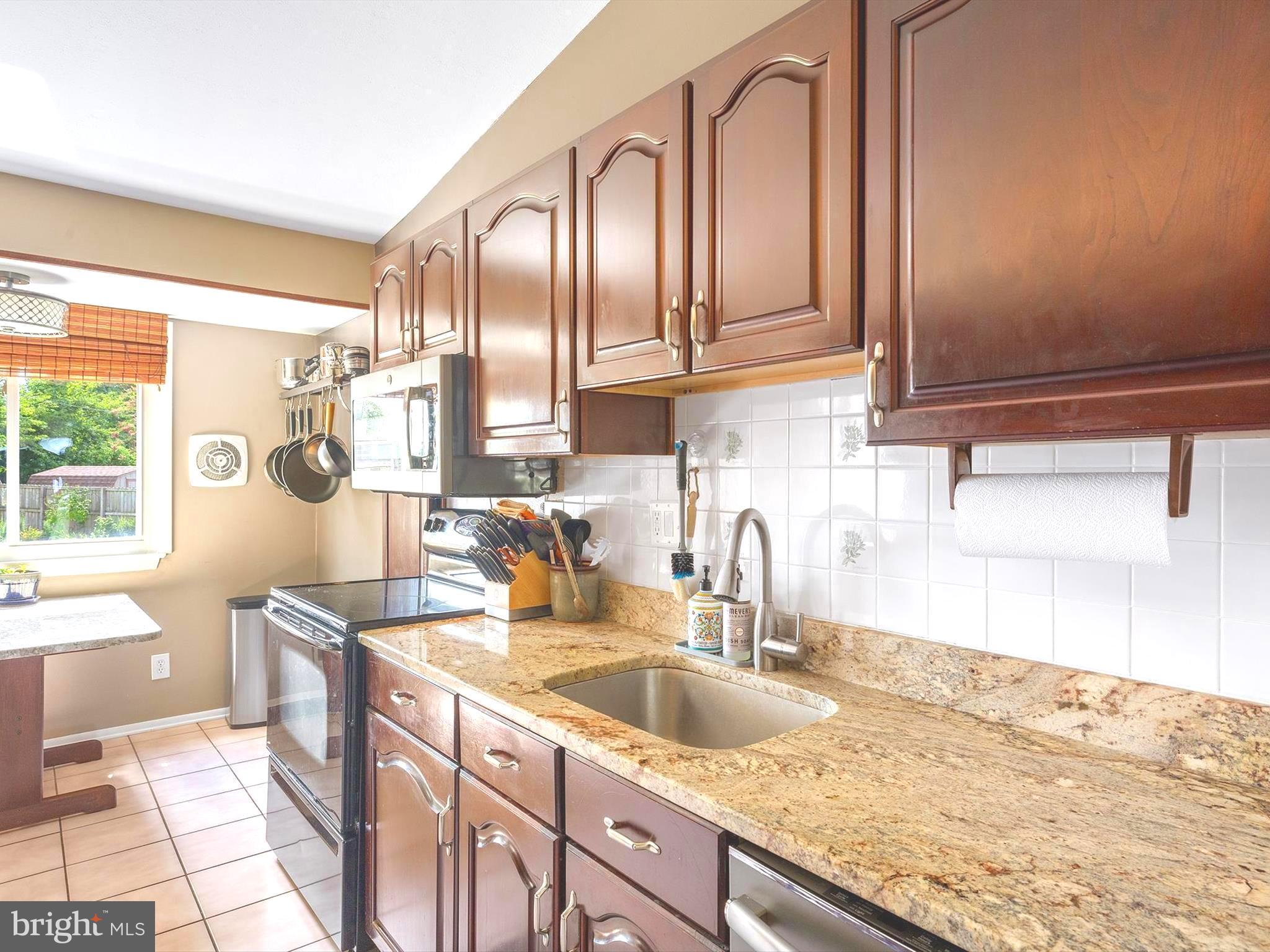 3603 KINGS POINT ROAD