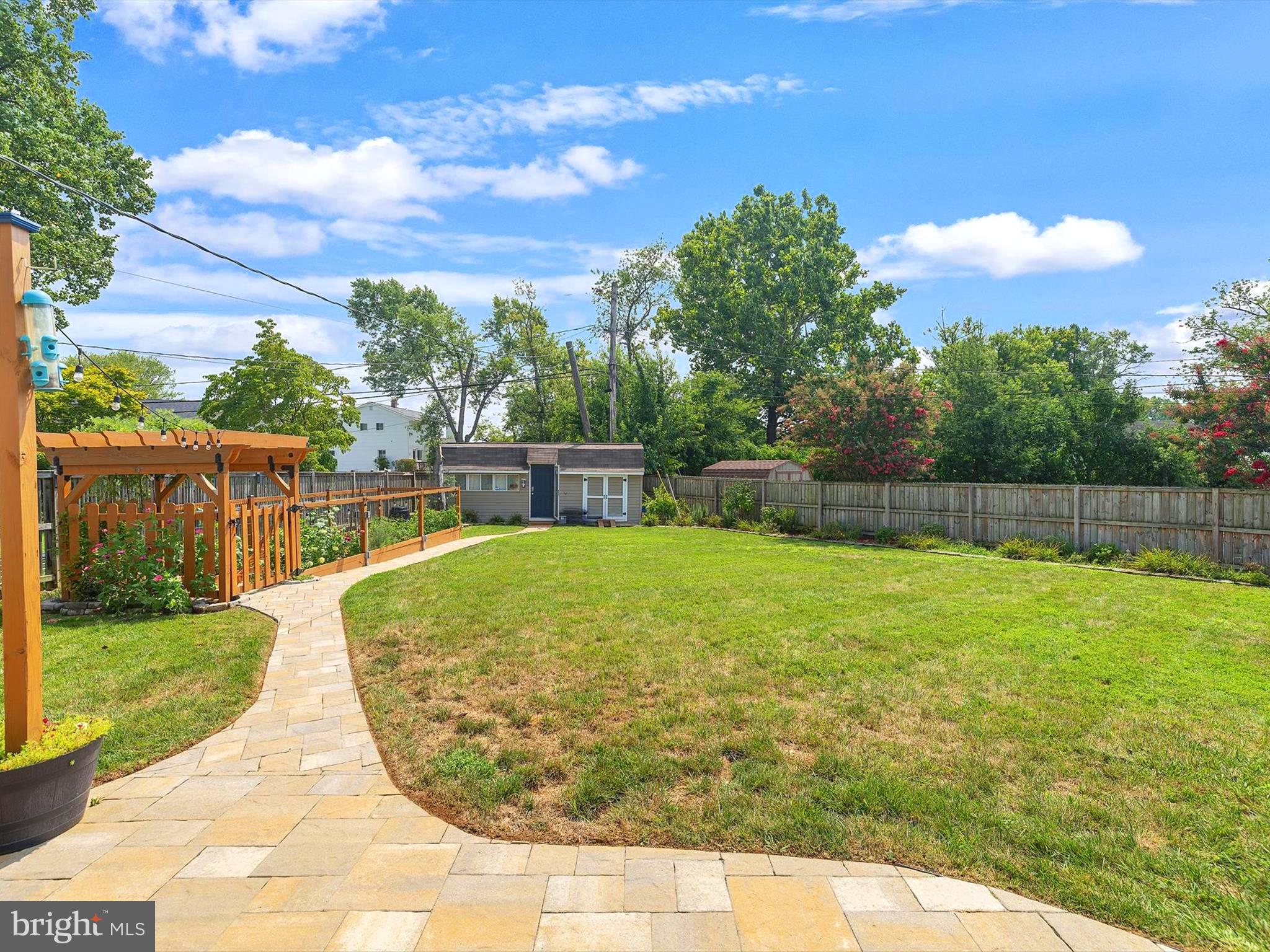 3603 KINGS POINT ROAD