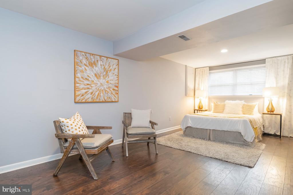 408 STACY LEE COURT