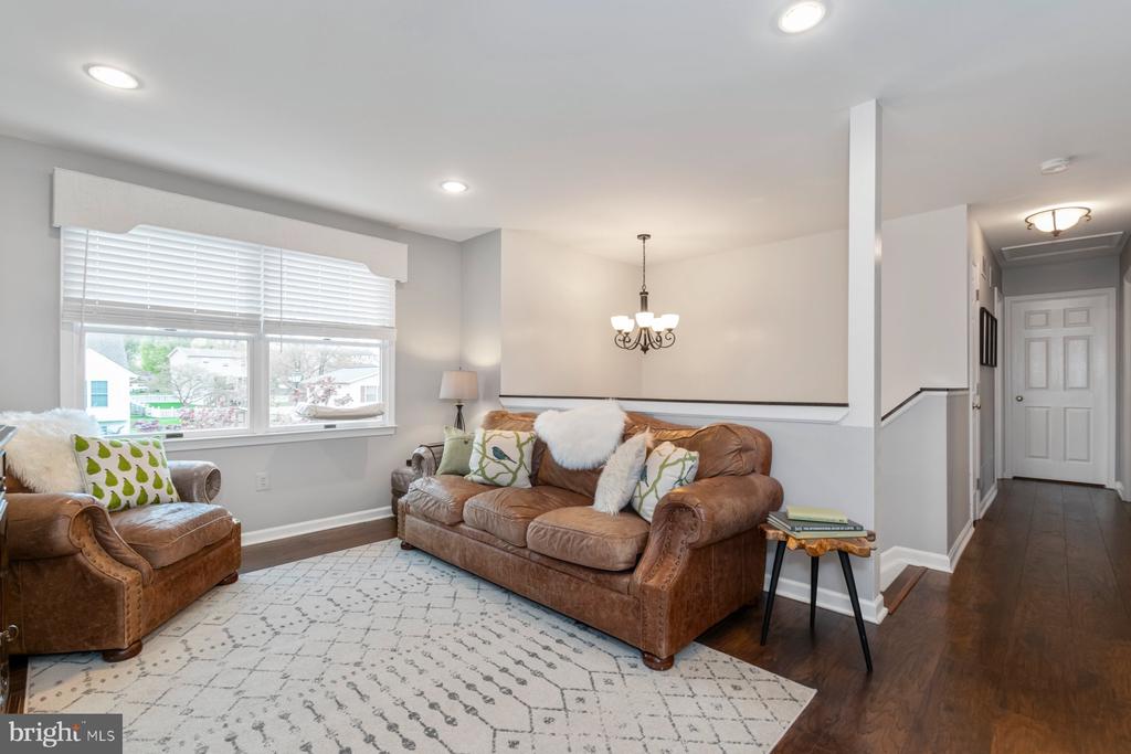 408 STACY LEE COURT