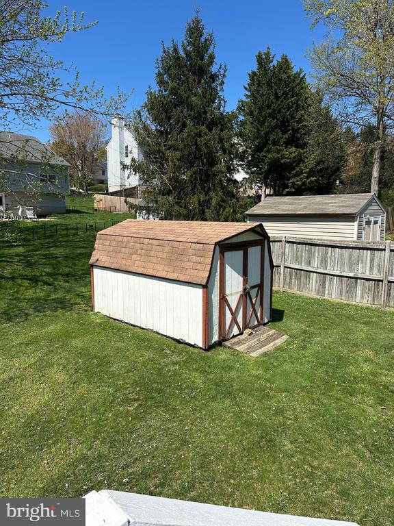 408 STACY LEE COURT