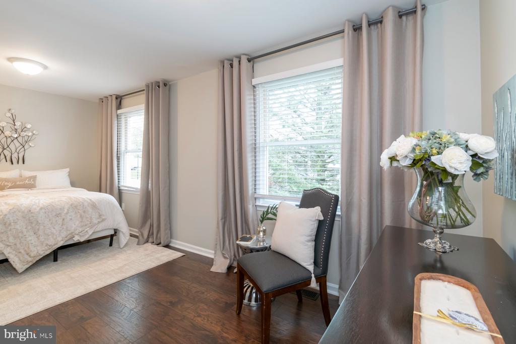 408 STACY LEE COURT