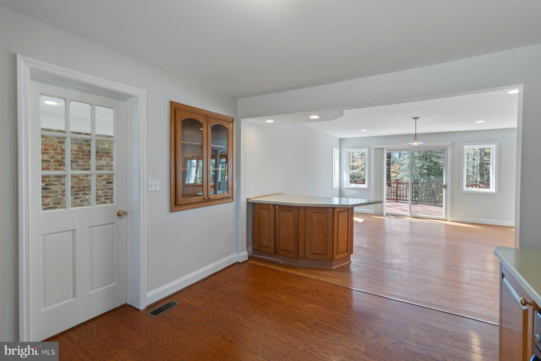 10401 NORTHDALE ROAD