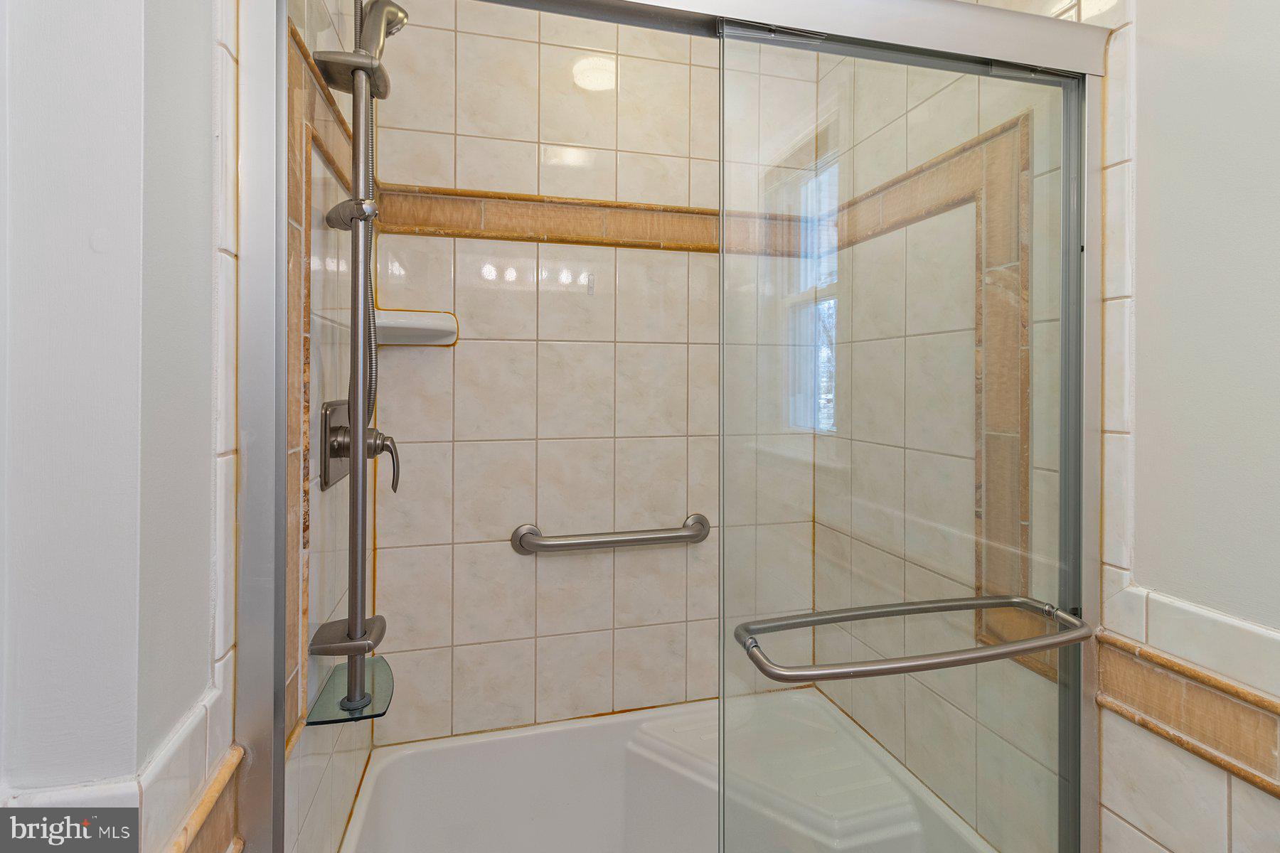 10401 NORTHDALE ROAD