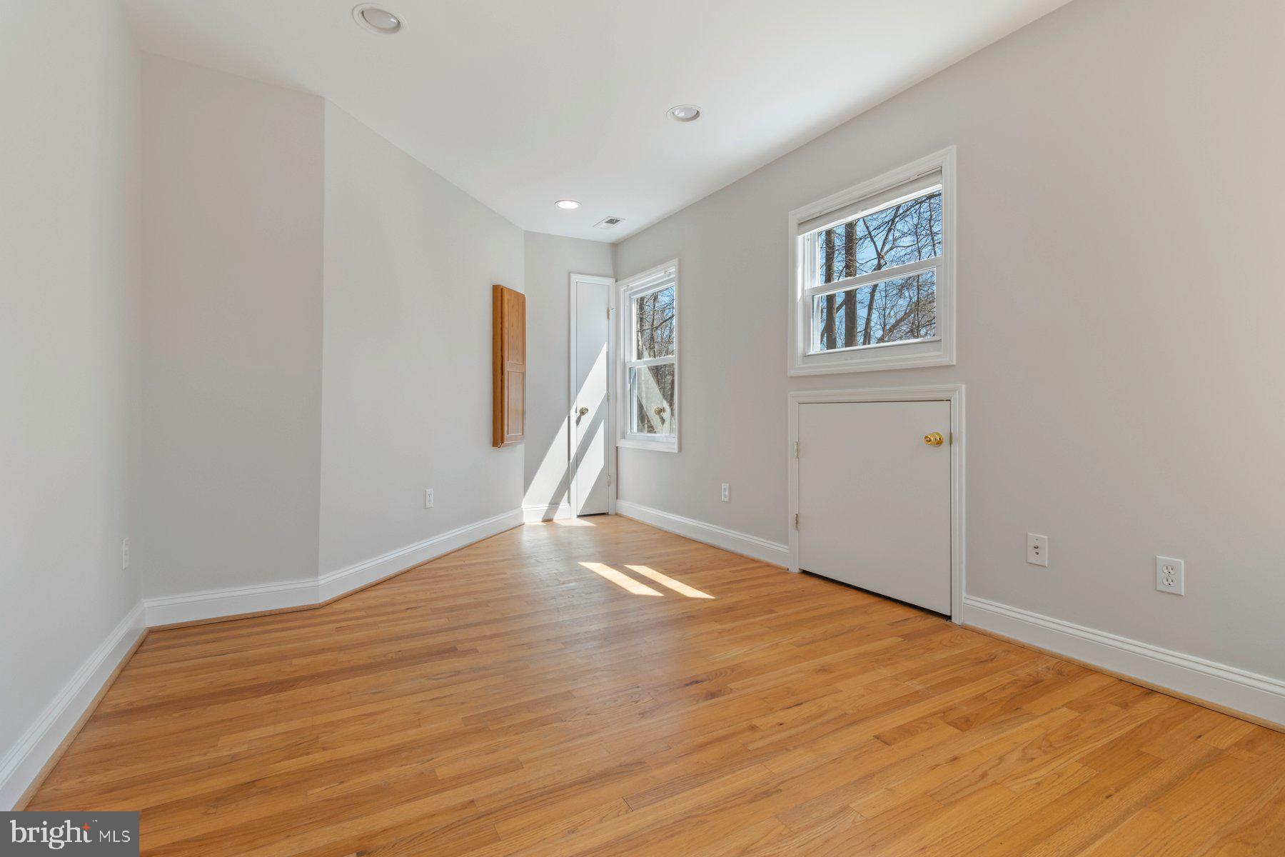 10401 NORTHDALE ROAD