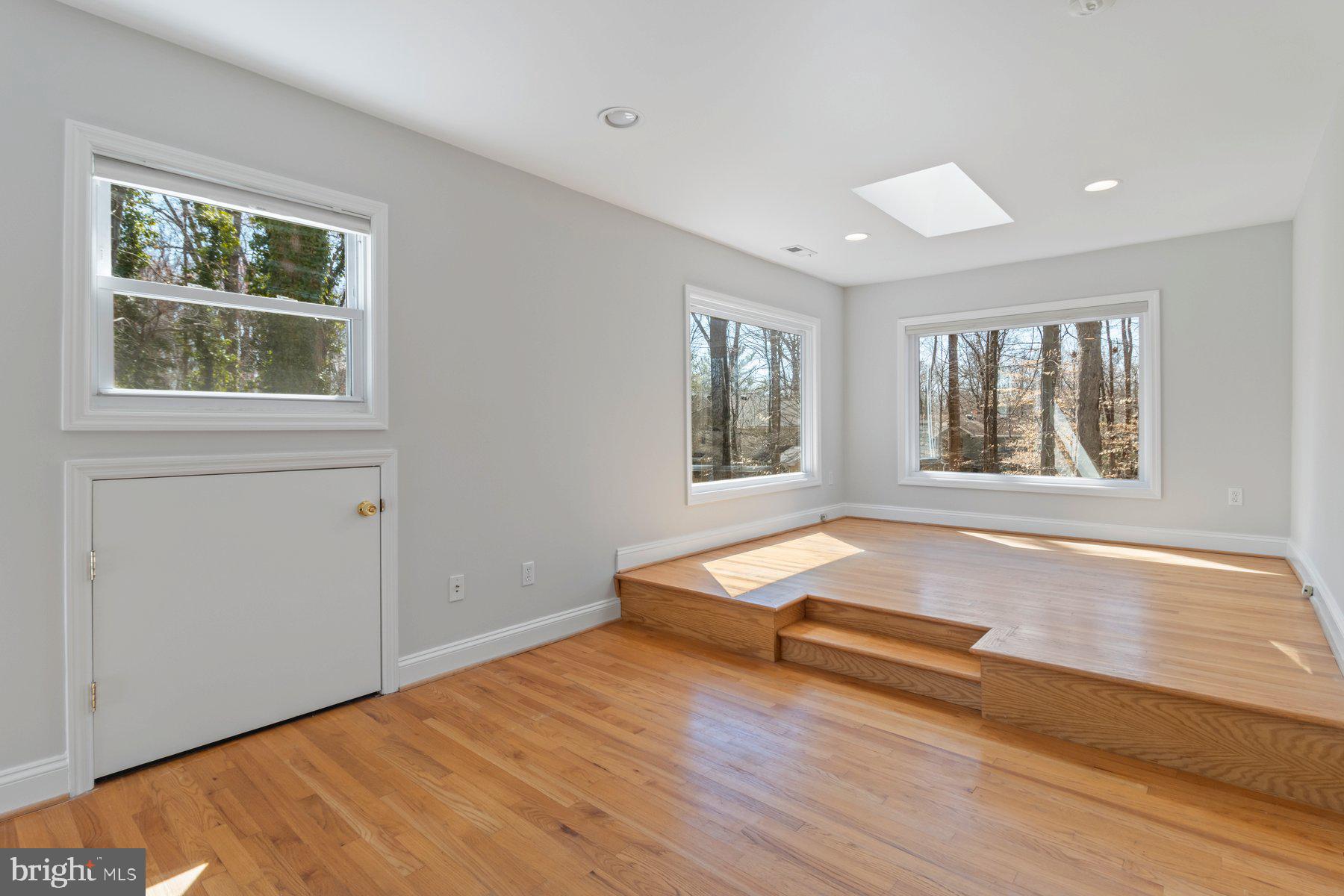 10401 NORTHDALE ROAD