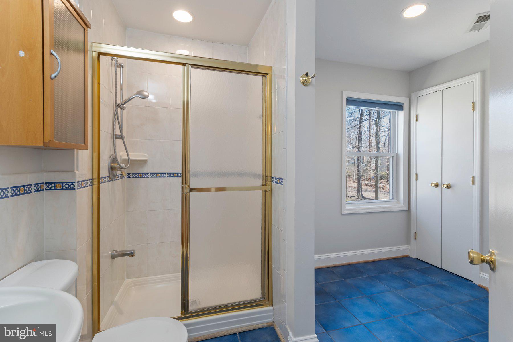 10401 NORTHDALE ROAD