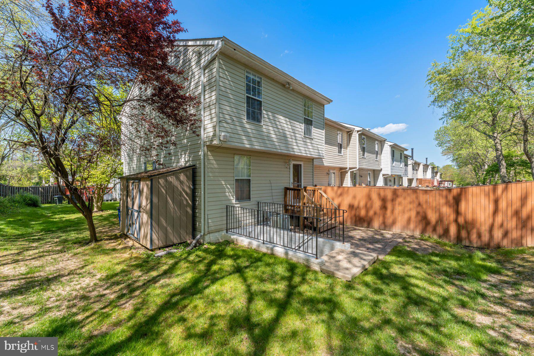 8124 WOODWARD STREET