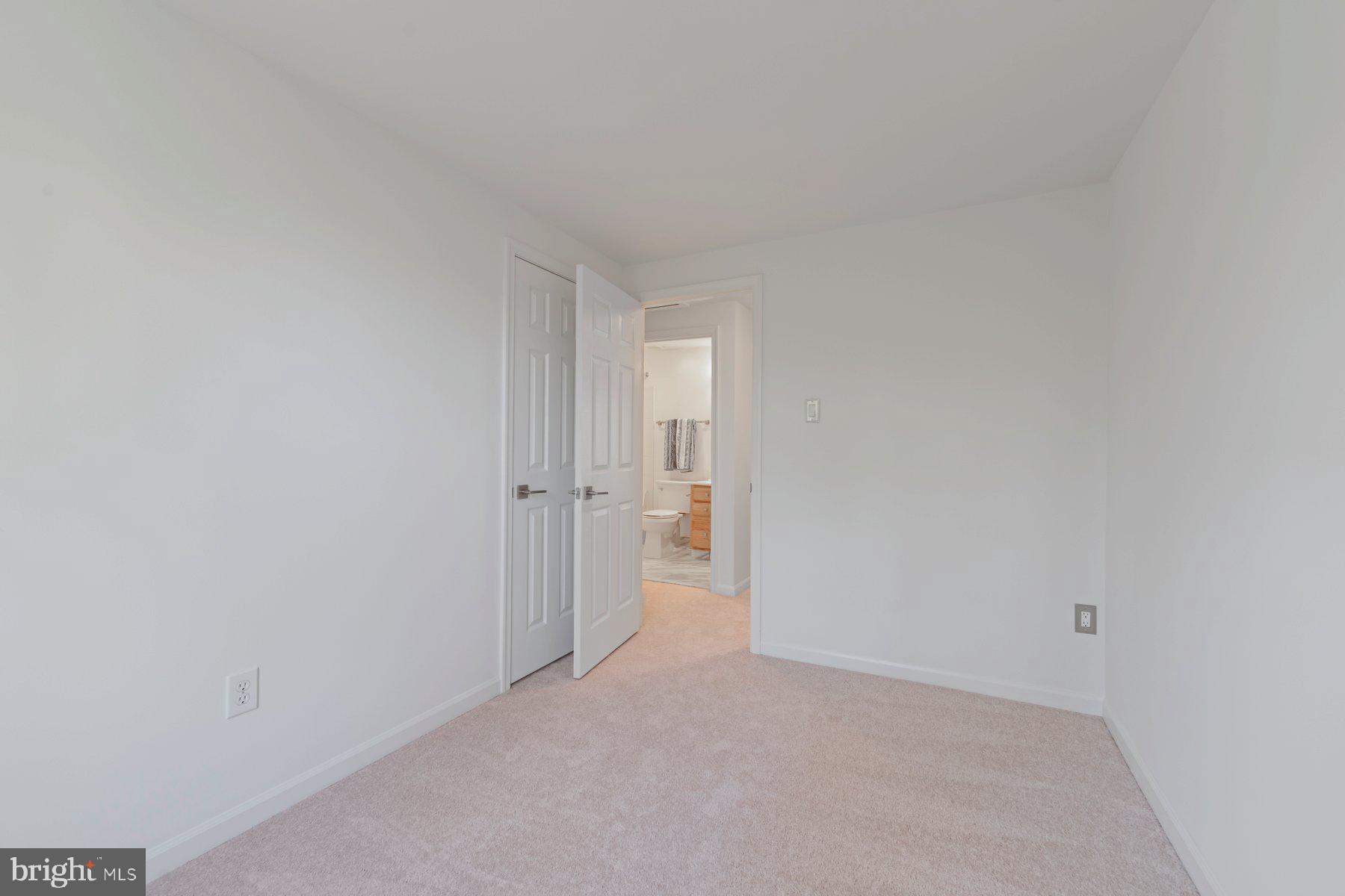 8124 WOODWARD STREET