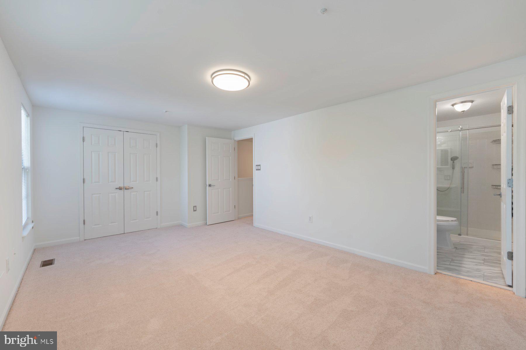 8124 WOODWARD STREET