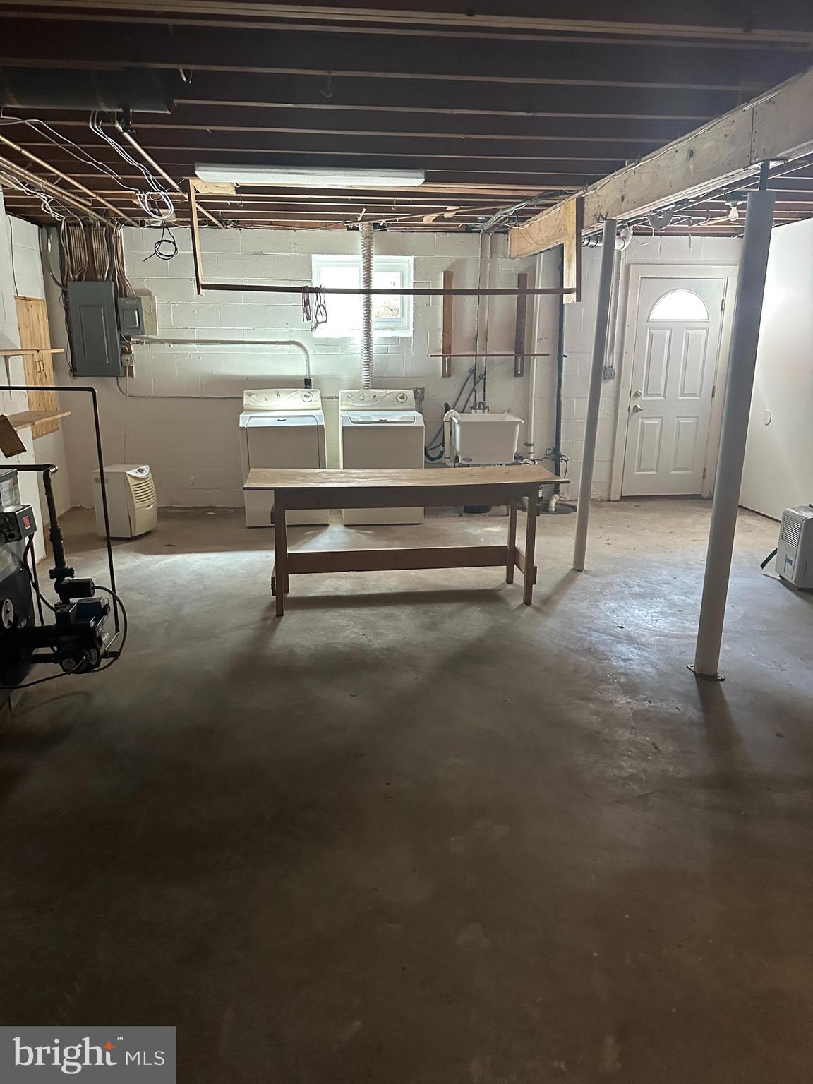 6804 SANTA MARIA AVENUE