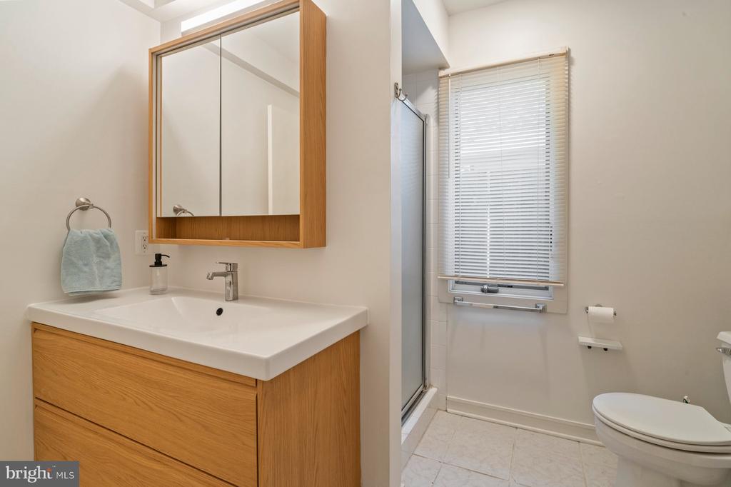 6340 SUNNY SPRING