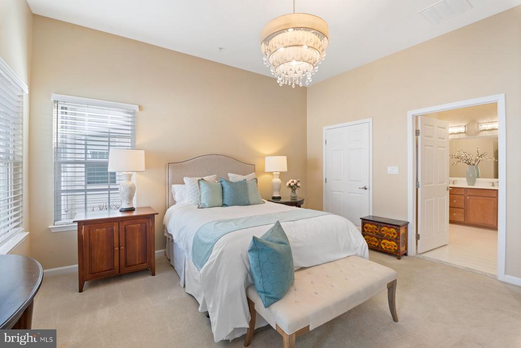 8538 DINA LANE 48