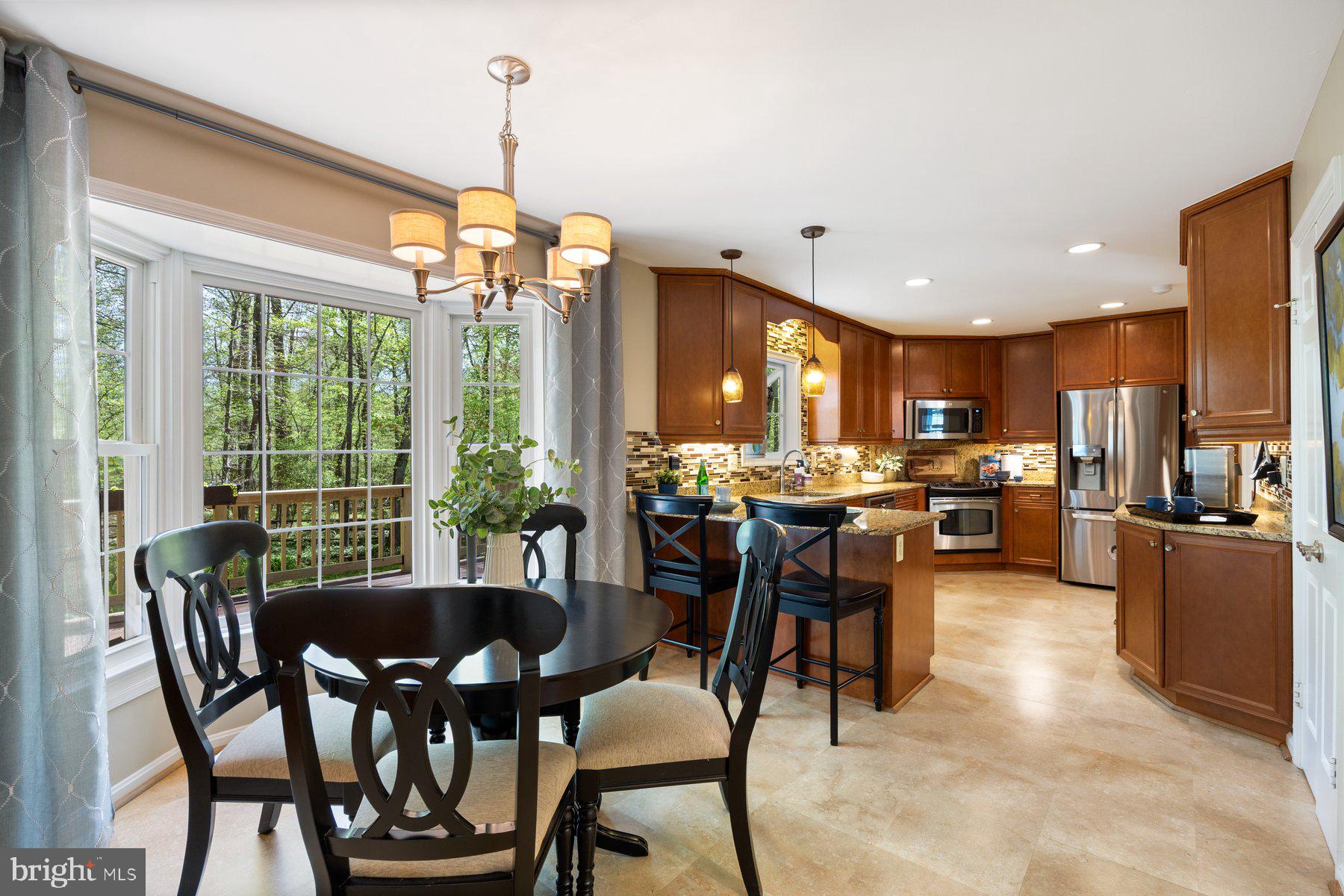 7185 RIVERS EDGE ROAD