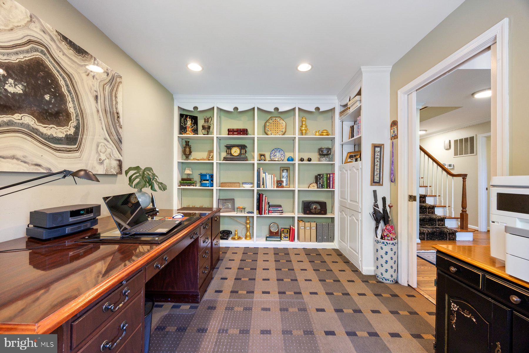 7185 RIVERS EDGE ROAD