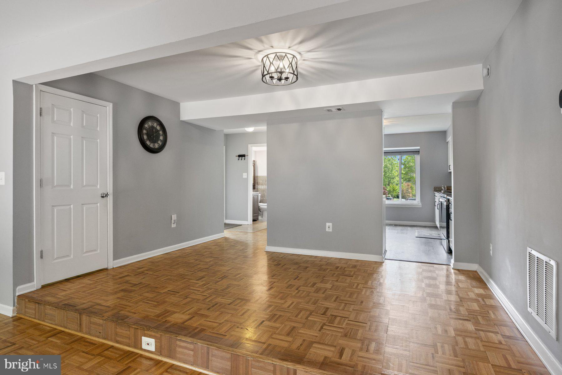 5358 ELIOTS OAK ROAD