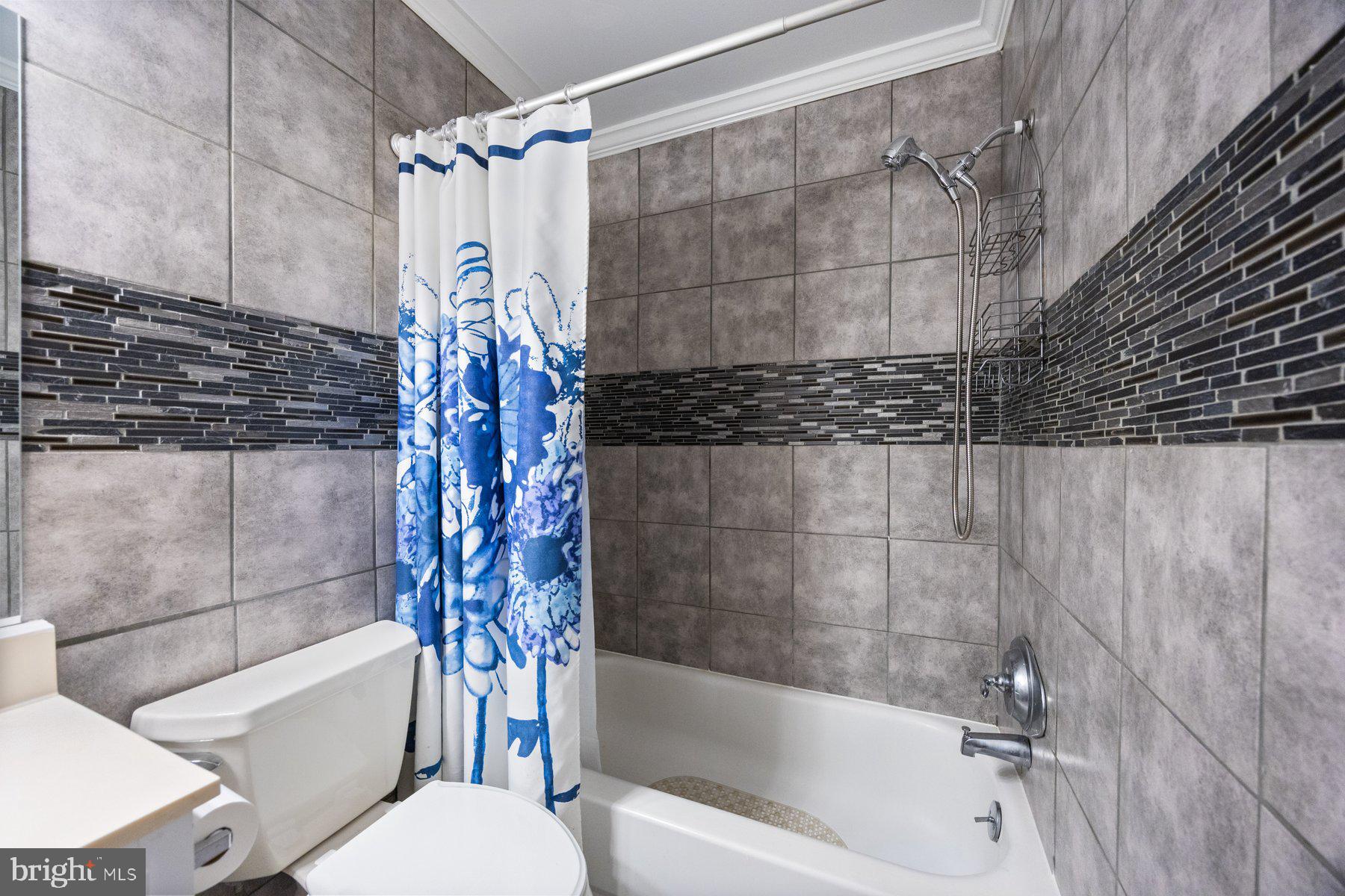 5358 ELIOTS OAK ROAD