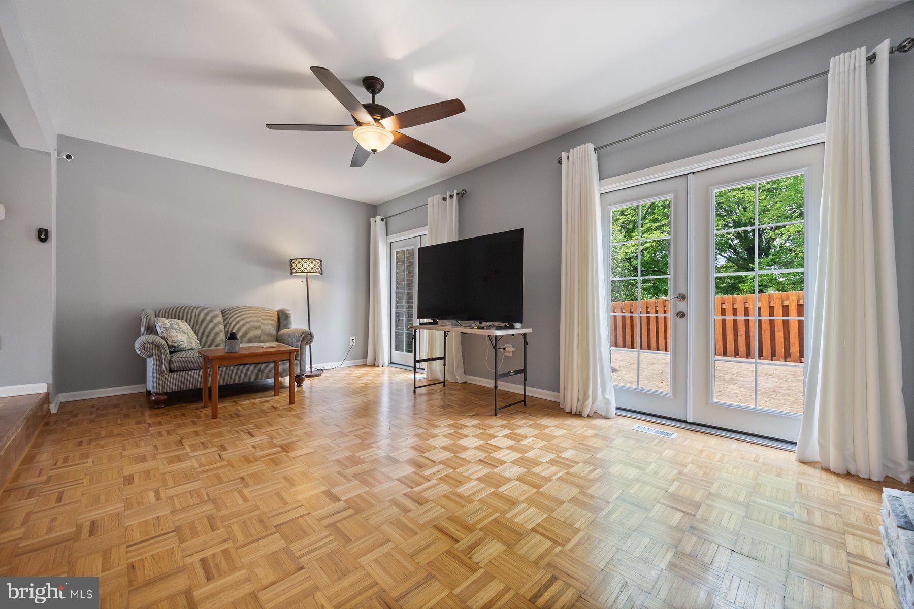 5358 ELIOTS OAK ROAD