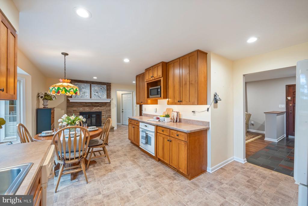1362 DRIVER ROAD