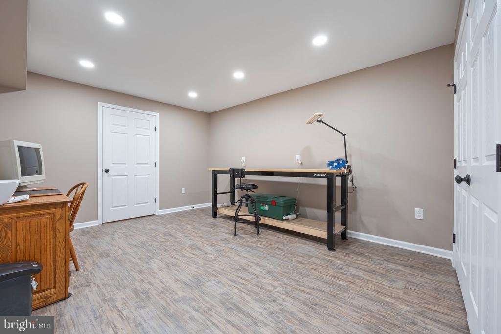 1362 DRIVER ROAD