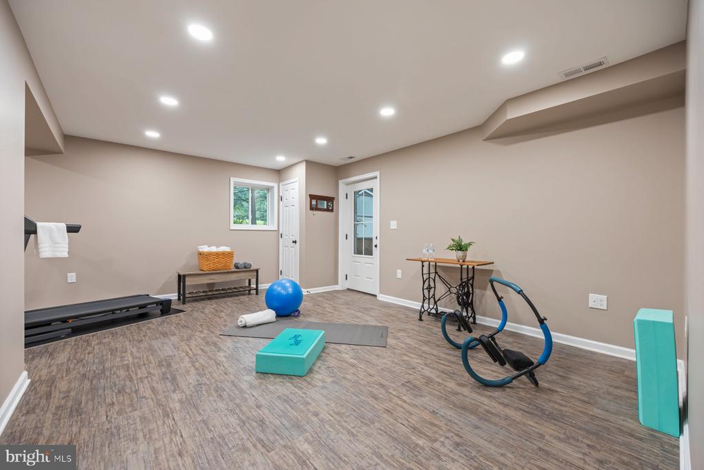 1362 DRIVER ROAD