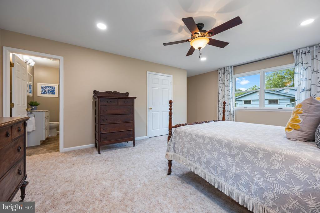 1362 DRIVER ROAD