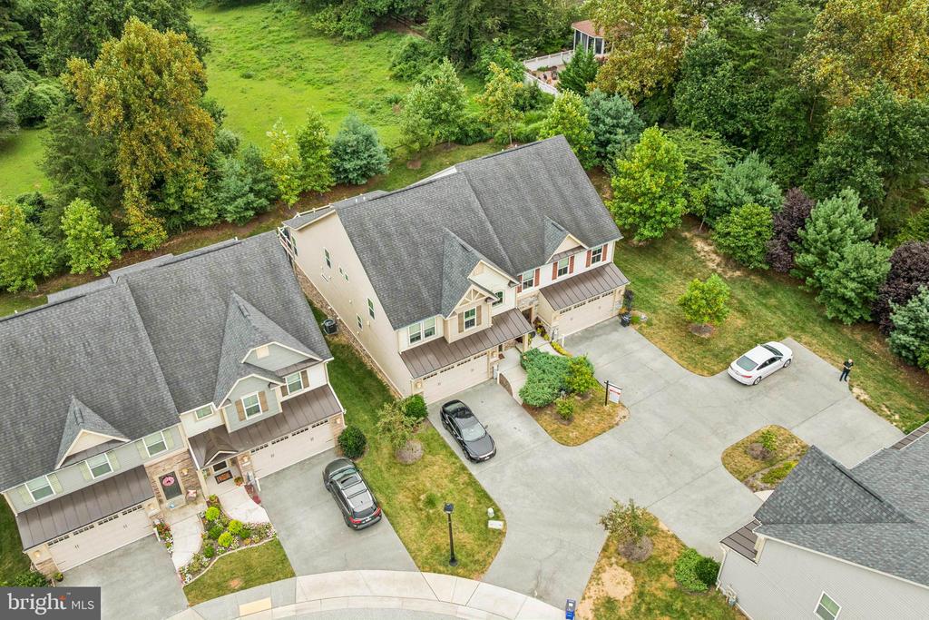 6468 PARK FOREST CIRCLE
