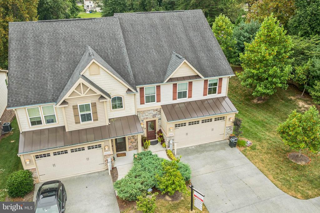 6468 PARK FOREST CIRCLE