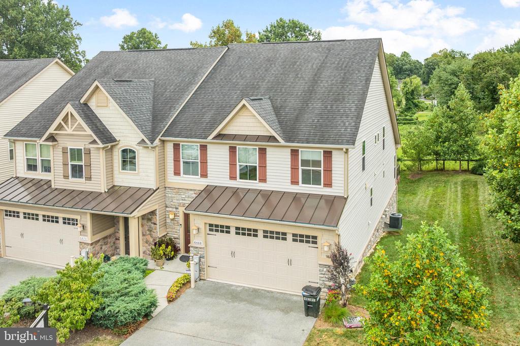 6468 PARK FOREST CIRCLE