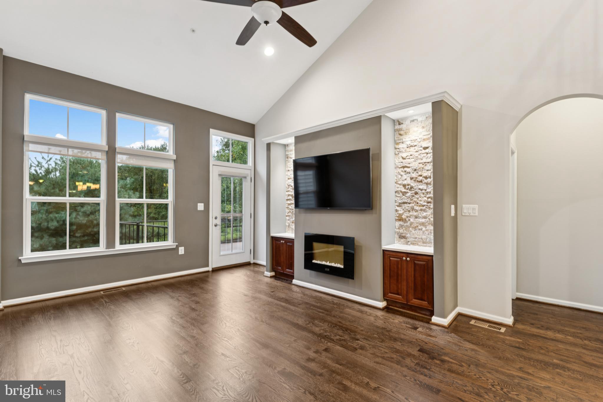 6468 PARK FOREST CIRCLE