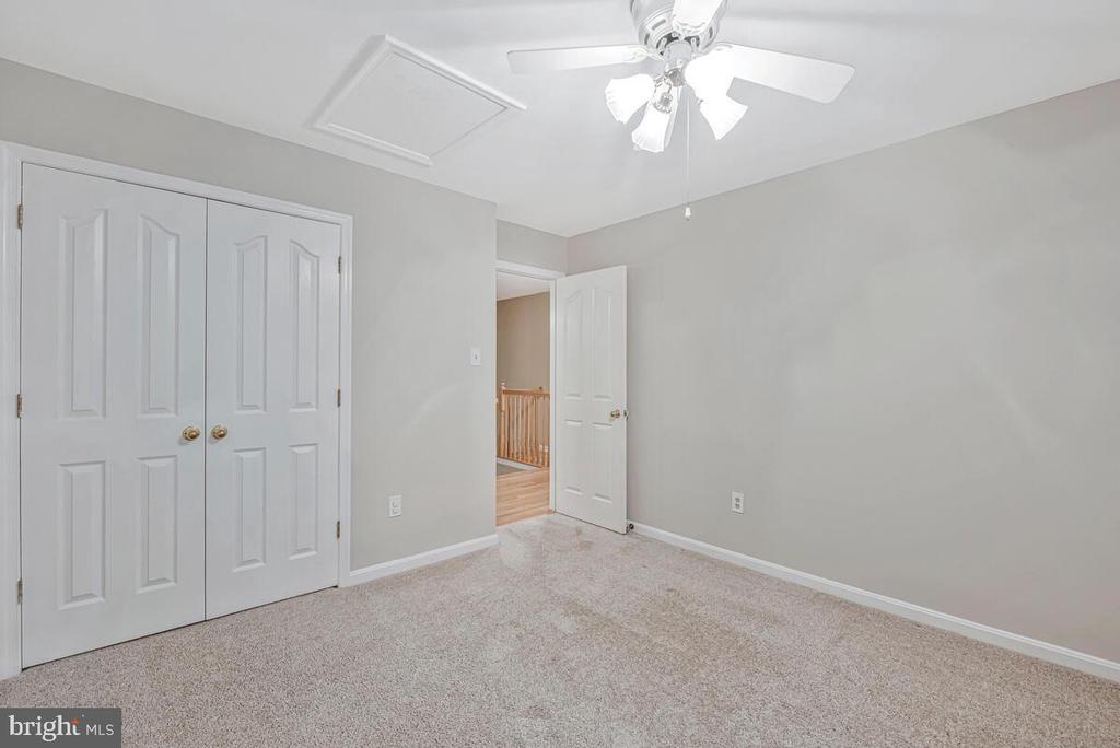5455 WOODED WAY
