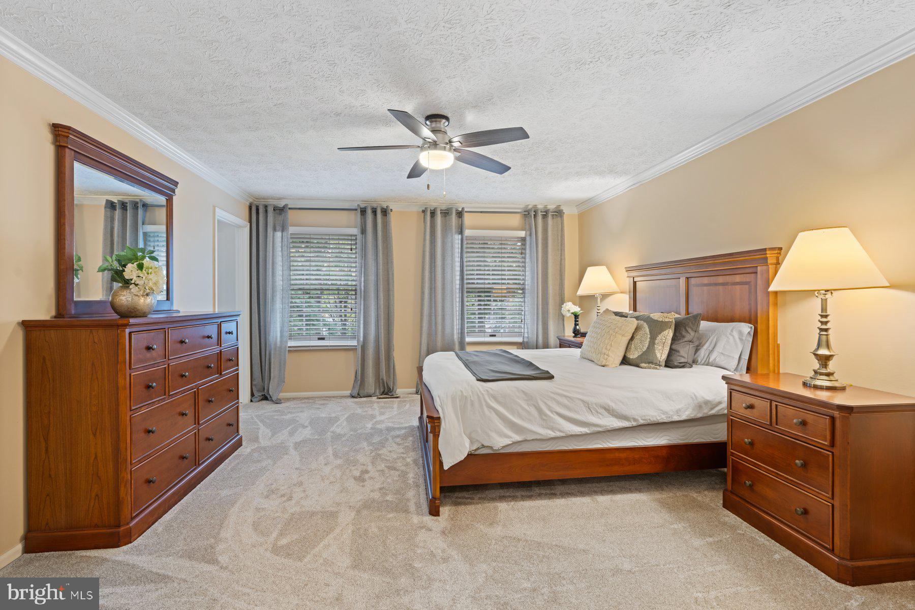 6117 FENCE POST COURT