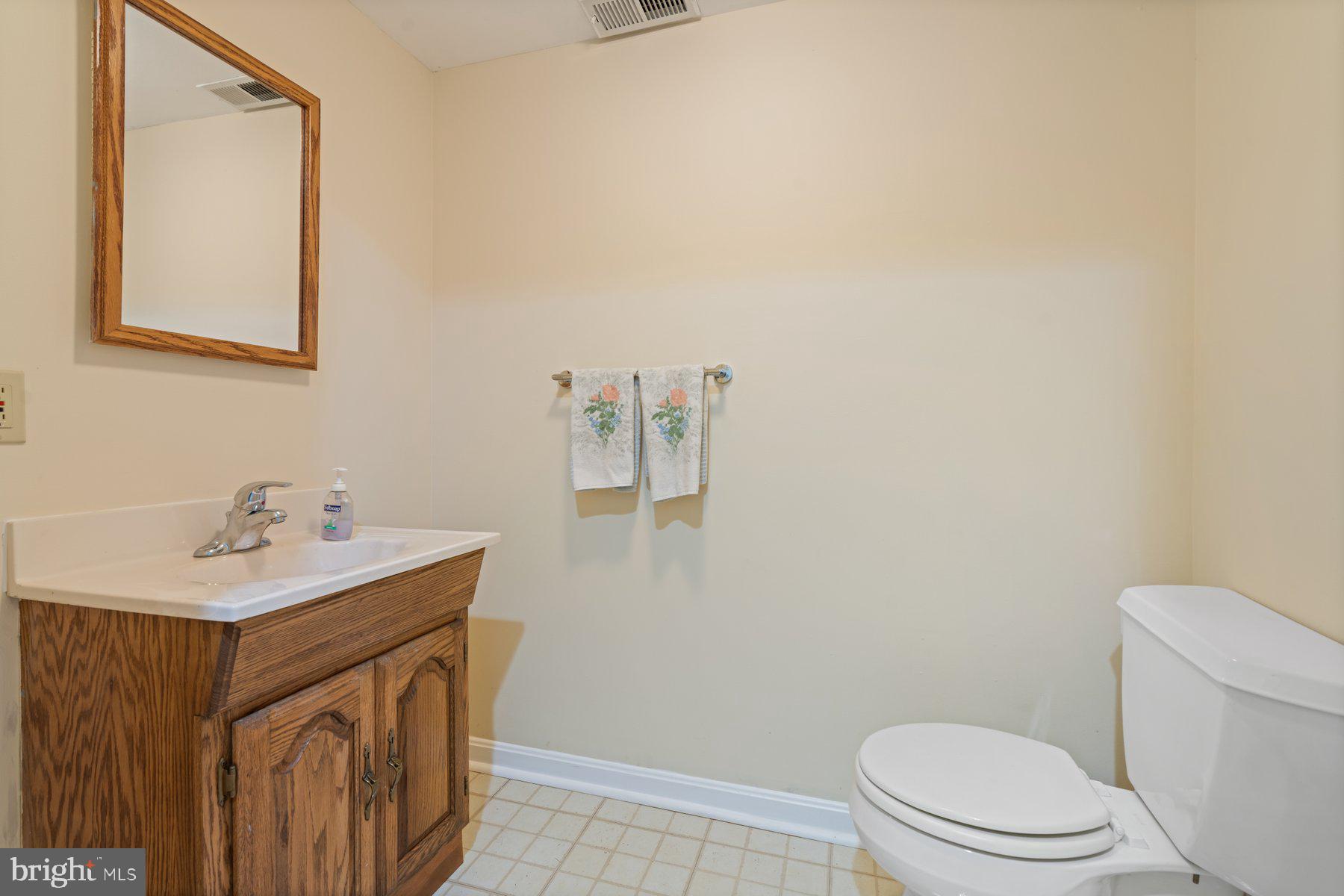 6117 FENCE POST COURT