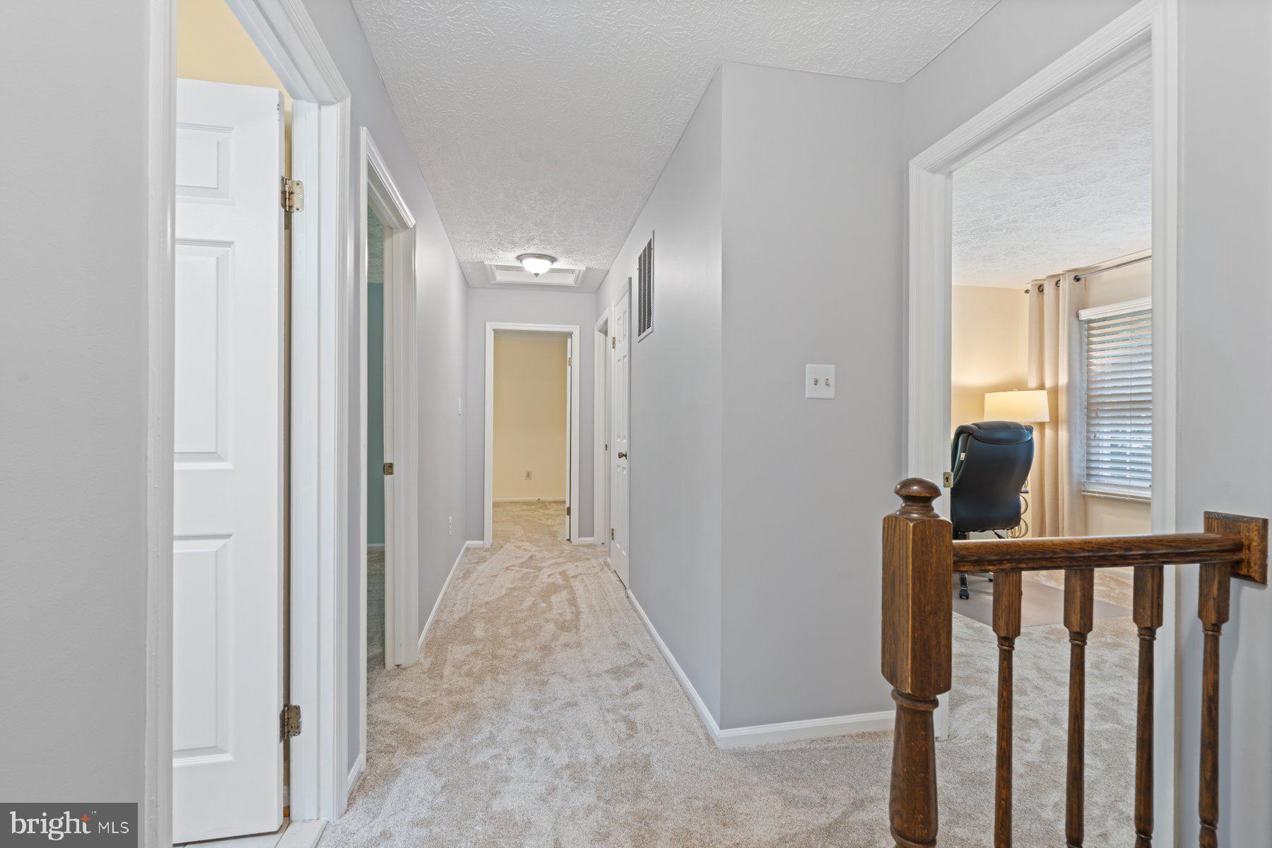 6117 FENCE POST COURT