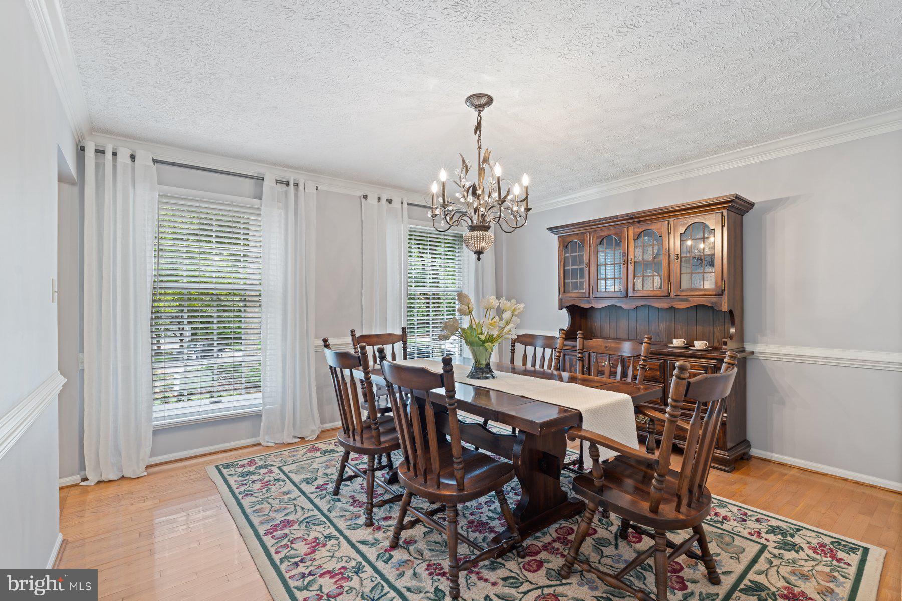 6117 FENCE POST COURT