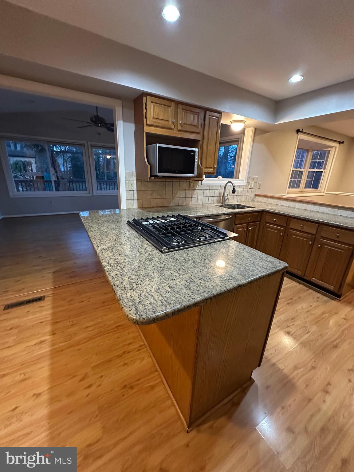 10336 BURNSIDE DRIVE