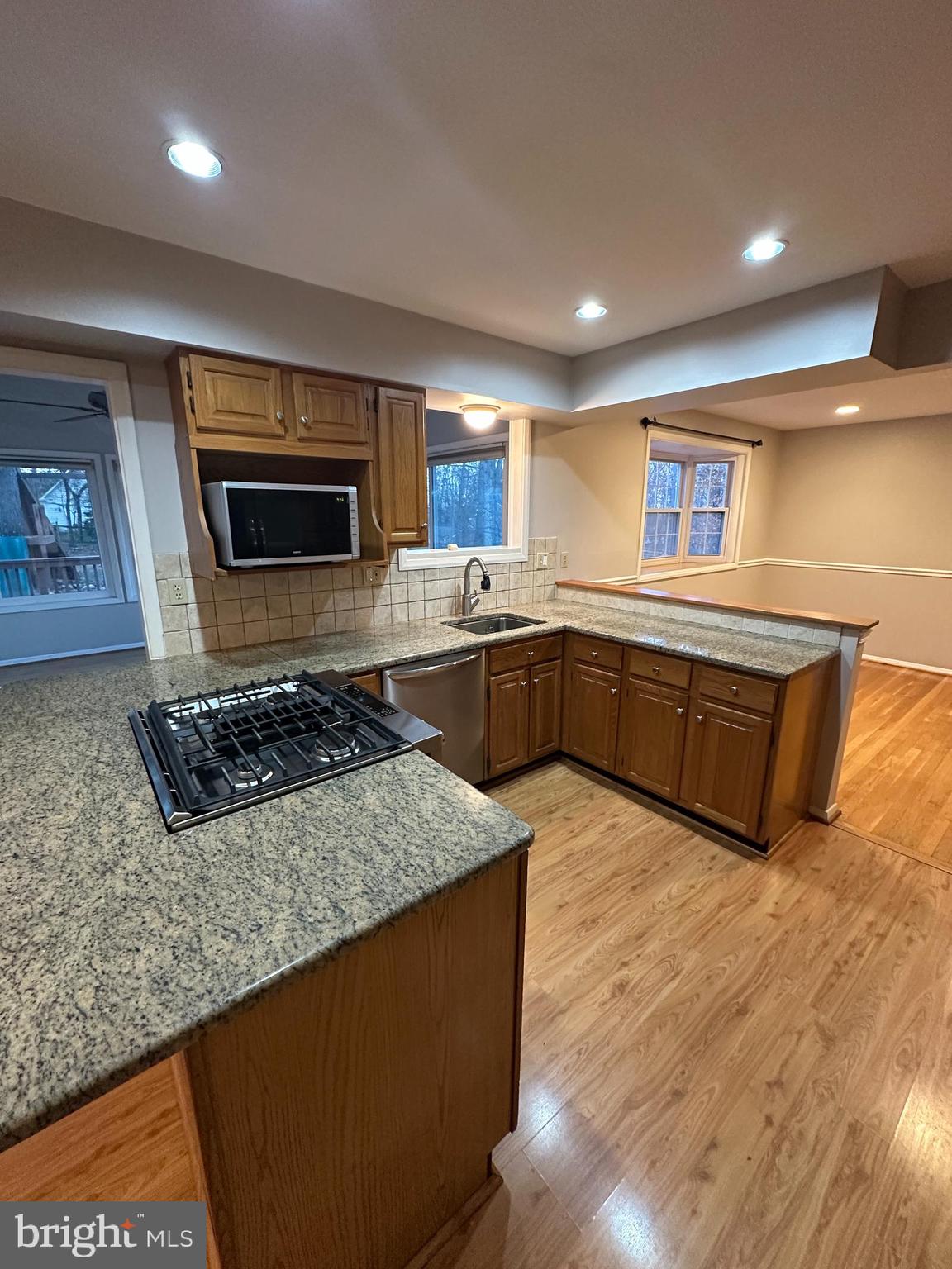 10336 BURNSIDE DRIVE