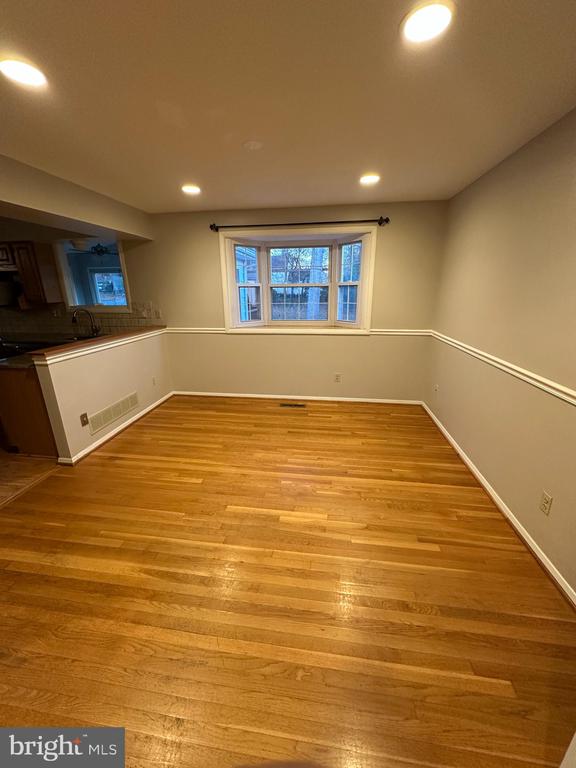 10336 BURNSIDE DRIVE